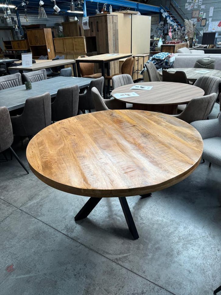 Eettafel rond, mangohout (nieuw, A-keuze), Huis en Inrichting, Tafels | Eettafels, Nieuw, Overige houtsoorten, Metaal