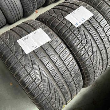 2 x Pirelli Scorpion Zero 285-35-19 Winterbanden 7mm, 19 inch, Gebruikt, 285 mm, Band(en)