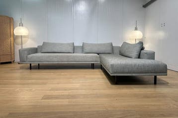 ZGAN Design on Stock Cascade Hoekbank NP €8.000 + GARANTIE, Huis en Inrichting, Design Bank Bankstel Zetel Hoekbank Design on Stock