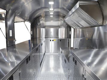 Grote Streamline Trailer 610 | Foodtruck | Nieuw | COC, Ophalen