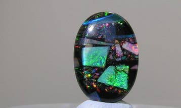 Opaal Cabochon - Hoogte: 17.3 mm - Breedte: 12.2 mm- 1.7 g -