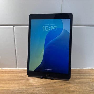 Apple iPad (8th generation) 128GB Wifi - Mobiele telefoon, Nieuw