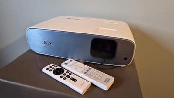 benq TK850I Filmprojector