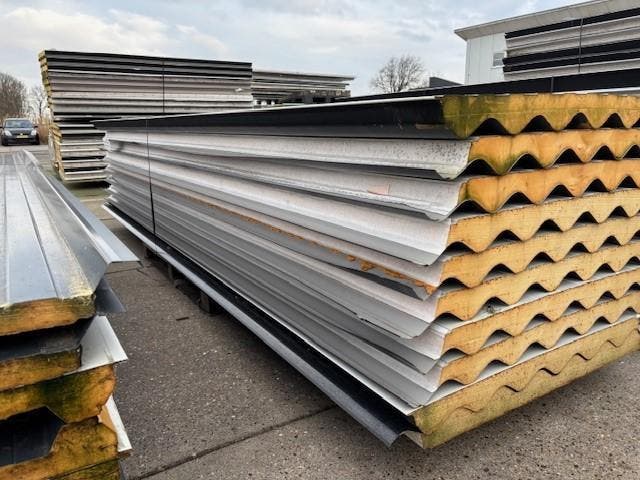 Golf dakpanelen – 43/83 mm – Zwart / Antraciet –  10 x 4m, Doe-het-zelf en Verbouw, Isolatie en Afdichting, 15 m² of meer, Nieuw