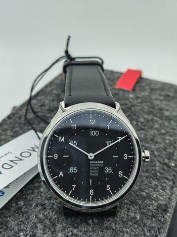 Mondaine - Helvetica Smart - Zonder minimumprijs -, Nieuw