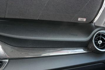Alfa Romeo Giulia Carbon Fiber Dashbord, Verzenden