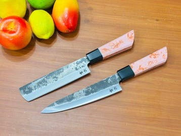 Keukenmes - Santoku & Nakiri - Ambachtelijk Japans staal in