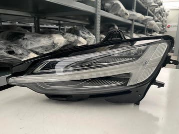 VOLVO V60 S60 3 FULL LED KOPLAMP LINKS 32404681, Verzenden, Gebruikt, Volvo