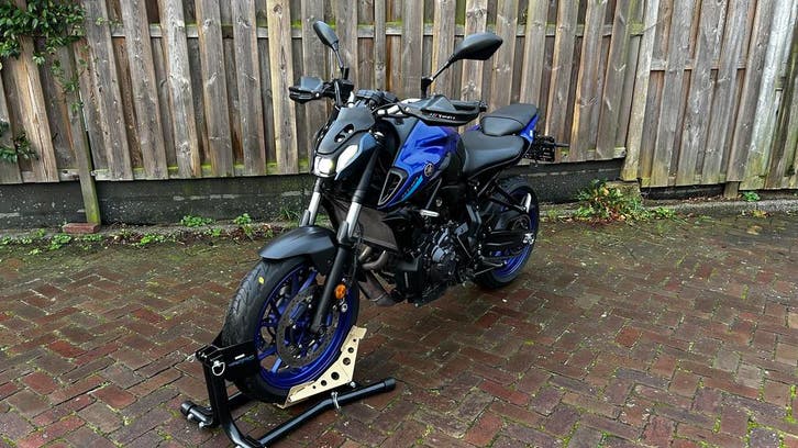 Yamaha MT-07 2023, Motoren, Motoren | Yamaha, Naked bike, Handgeschakeld, Motorrijbewijs A, 2 cilinders, meer dan 35 kW, ABS, LED Verlichting