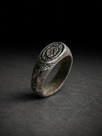 Islamitisch Brons Ring - 11e tot 14e eeuw n.Chr. (Zonder