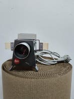 Leitz Pradix 35 mm diaprojector