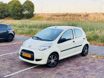 Citroën C1 1.0 5-DRS 2010 NAP/DealerOH/1stEigenaar/NwStaat, Voorwielaandrijving, Dealer onderhouden, Stof, Gebruikt