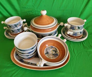 goebel - Tafelservies (16) - Keramiek - Vintage tafelservies