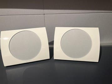 Bang & Olufsen - BeoLab 17 White Edition + Wall Brackets, Nieuw