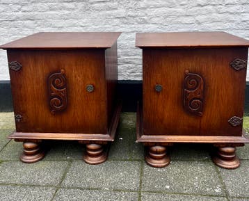 set vintage nachtkastjes, 46 x 43, hoog 50 cm, Antiek en Kunst