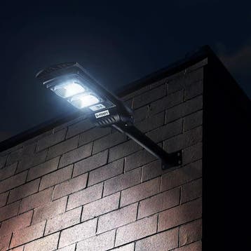 Hofftech Solar LED lantaarn - lichtsensor - IP65 - 11000..., Tuin en Terras, Ophalen of Verzenden, Nieuw