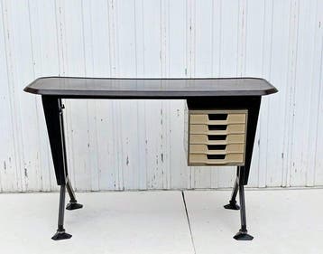 Olivetti - Studio BBPR - Bureau - Arco - IJzer, ABS-plastic