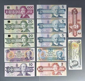 Canada. - 12 Banknotes - Various Dates