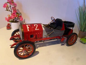 Pocher 1:8 - Modelauto - Fiat F2 130-hp, Nieuw