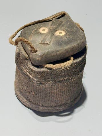 Oude stammedicijnpot met deksel Sumbawa Isl - Inland Sumbawa, Antiek en Kunst