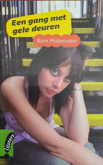 Een gang met gele deuren - Rom Molemaker 9789001775193, Boeken, Verzenden, Gelezen, Rom Molemaker