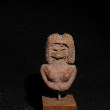 Valdivia, Ecuador, Terracotta Idool Mooie Venusfiguur. 6 cm