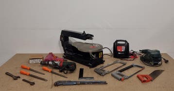 Een kavel gereedschap, Nieuw