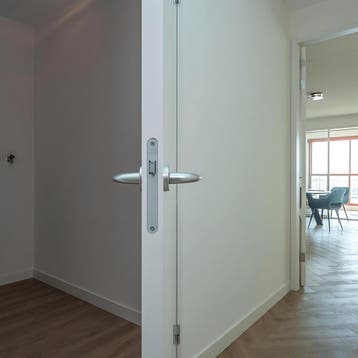 Appartement in Lelystad gevonden voor €1820,- pm, Huizen en Kamers, Appartement, Direct bij eigenaar, Lelystad