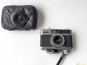 Fujica Drive in neat condition with Fujinon 1:2.8 lens+, Nieuw