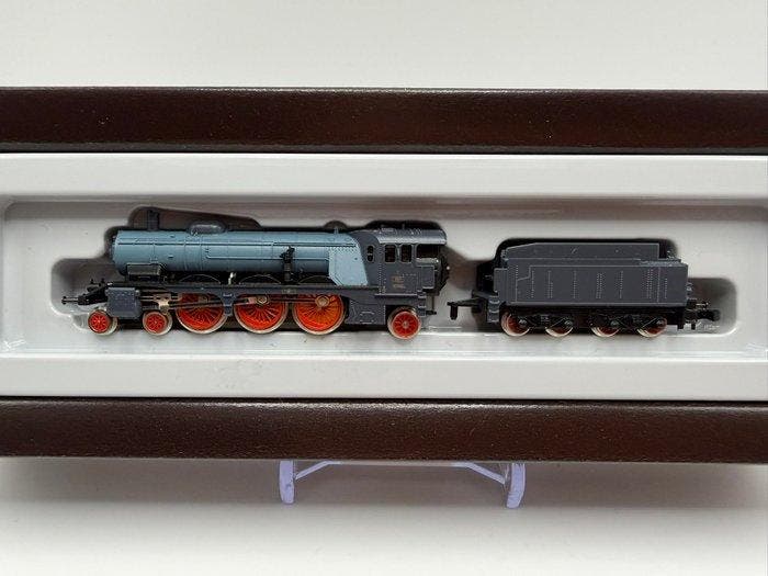 Märklin Z - 88180 - Stoomlocomotief met tender (1) -, Hobby en Vrije tijd, Modeltreinen | H0