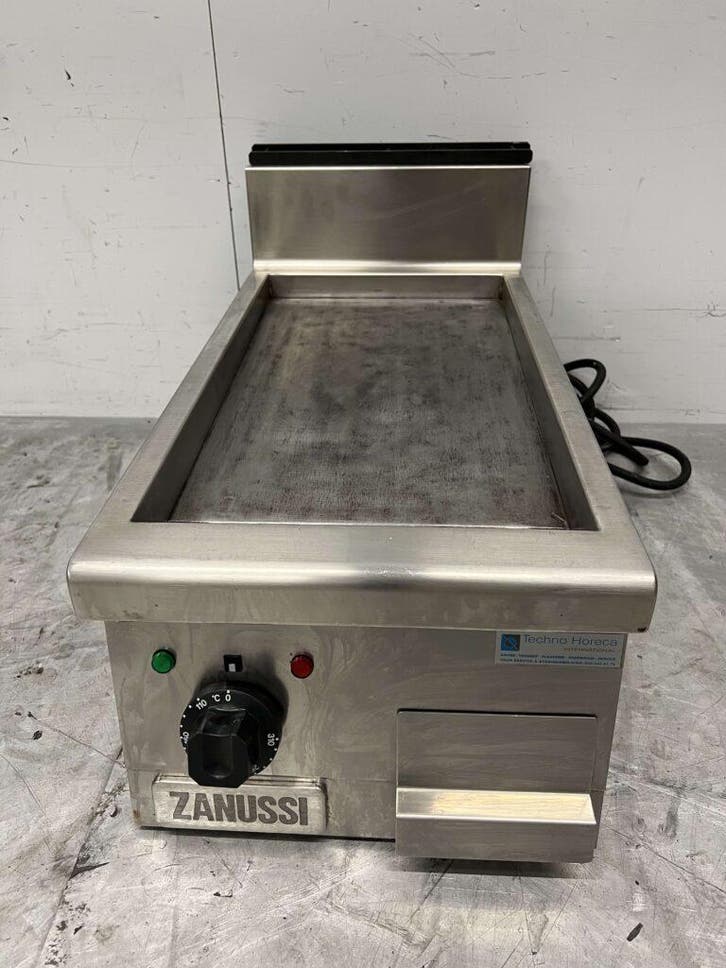 RVS Zanussi Grillplaat Gladde bakplaat 35 cm 400V Horeca, Zakelijke goederen, Horeca | Keukenapparatuur, Gebruikt, Ophalen of Verzenden