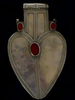 Tekke hartvormige hanger - Zilver - Begin 20e eeuw