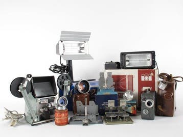 Pathe, Carl Zeiss, Angénieux, Sylvania / Marguet / Gunlight