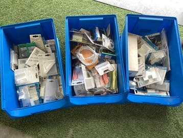 Online veiling: Kopp, Valueline, Hama, diverse kabels en, Diversen, Overige Diversen, Nieuw