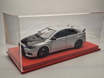 SD-modelcartuning 1:18 - Modelauto (2) - 2x Modelauto Luxe, Hobby en Vrije tijd, Nieuw