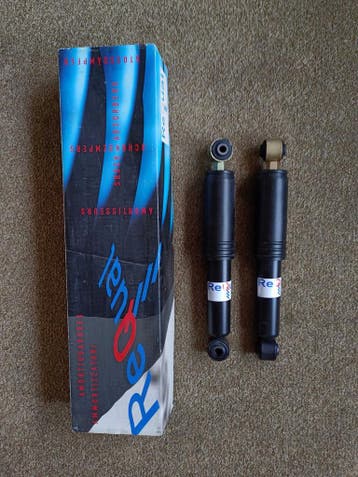 Set schokdempers achteras div Fiat / Alfa Romeo / Lancia, Ophalen of Verzenden, Nieuw, Alfa Romeo
