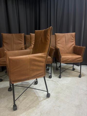 6 Montis Chaplin - Nieuw Rancho Leer -, Zo goed als nieuw, Vijf, Zes of meer stoelen