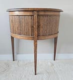Kast - Eik - Vintage demi-lune kastje