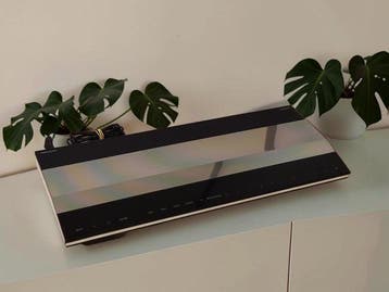 Bang & Olufsen - BeoMaster 4500 + BeoLink 1000 Remote Solid, Nieuw