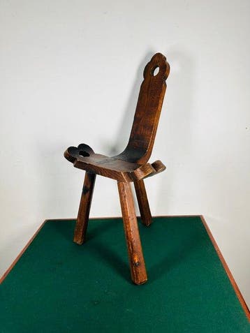 Kruk - Spaanse rustieke houten driepootstoel - Hout, Metaal