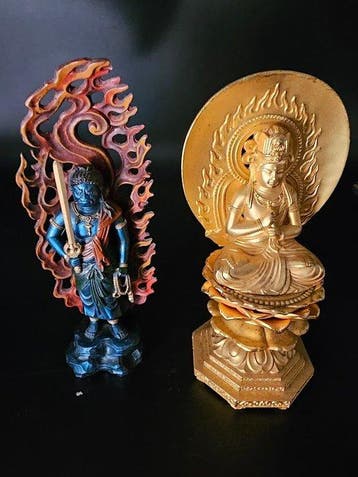 Buddhist Statuettes by Shuun Makita () – Dainichi Buddha