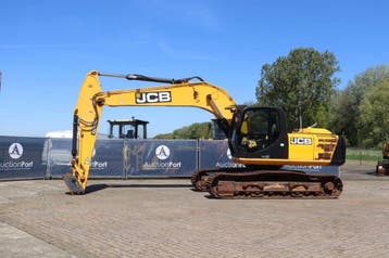 Veiling: Rupsgraafmachine JCB JS200LCT4i Diesel 129kW 2015, Zakelijke goederen, Machines en Bouw | Kranen en Graafmachines, Ophalen