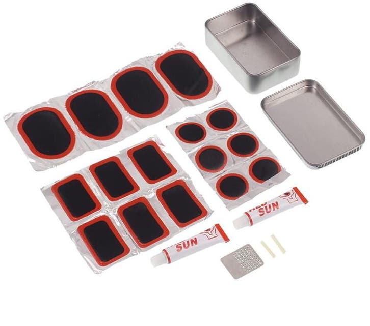 Fiets Reparatieset 21 Delig - Fietsband Plakset - Fietsbande, Auto diversen, Autogereedschap, Nieuw, Ophalen of Verzenden