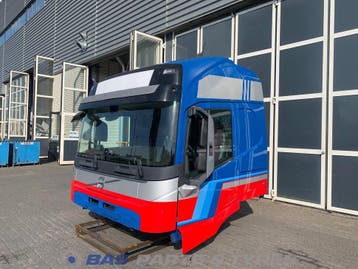 Volvo FM5 Globetrotter L2H2 84213718, Ophalen, Gebruikt, Volvo, Overige Auto-onderdelen