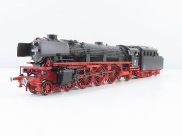 Märklin H0 - 37915 - Stoomlocomotief met tender (1) - BR, Nieuw