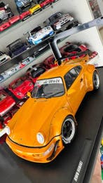 Solido 1:18 - Modelauto - Porsche 911 (964) RWB Rauh-Welt, Nieuw
