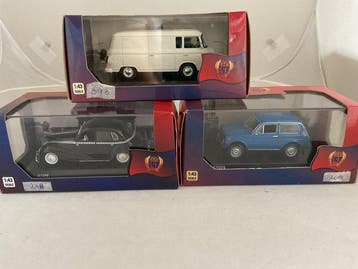 IST Models 1:43 - Modelauto (3) - EMW 340-2 taxi; Lada Niva;, Hobby en Vrije tijd, Nieuw
