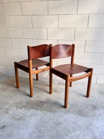 Pozzi - Augusto Savini - Stoel (2) - Houten en leren stoelen, Antiek en Kunst, Antiek | Meubels | Stoelen en Banken
