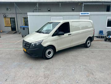 Zakelijke Lease |  Mercedes-Benz Vito 109 CDI Functional air, Euro 5, Stof, Gebruikt, Wit