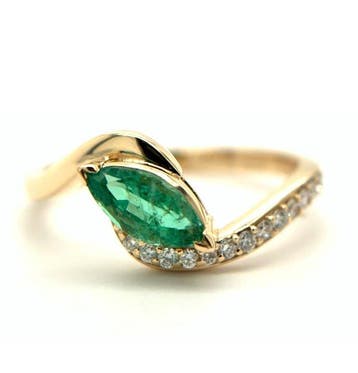 Ring - 14 karaat Geel goud - 0.62ct. tw. Smaragd - Diamant, Nieuw